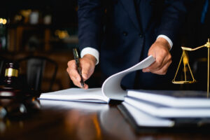 How Can a Lawyer Help After a Plantation Truck Accident?